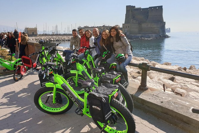Guided tour of Naples by FAT electric bike - Traffic, cobblestones, and safety reality in Naples