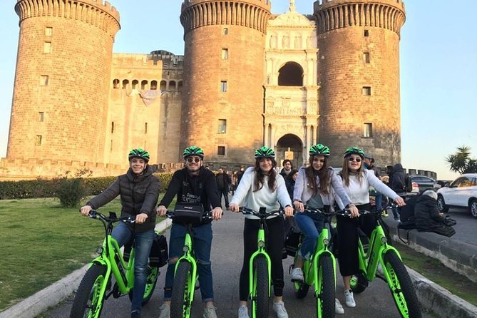 Guided tour of Naples by FAT electric bike - Lungomare Caracciolo: sea views and photo pauses