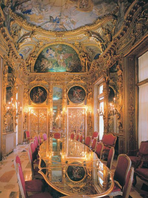 Guided Tour of Rolli Palaces UNESCO Site, Genoa - How four entrances plus context creates value at $16