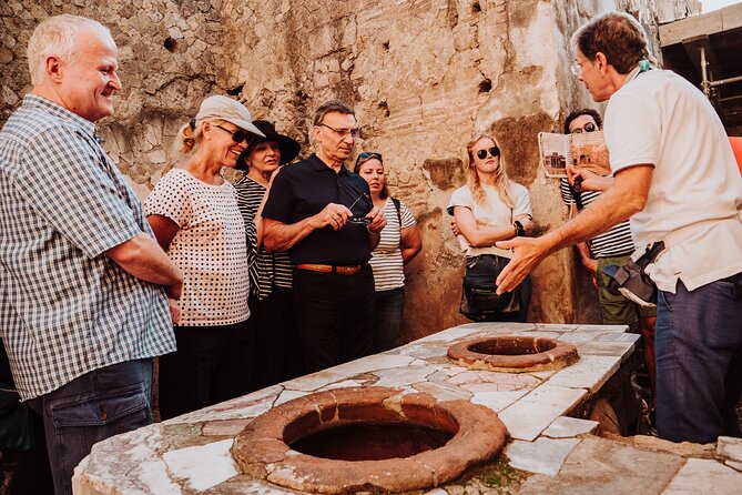 Herculaneum Small Group Tour and Ticket With an Archaeologist - Two Hours in Herculaneum, with an Archaeologist in Your Ear