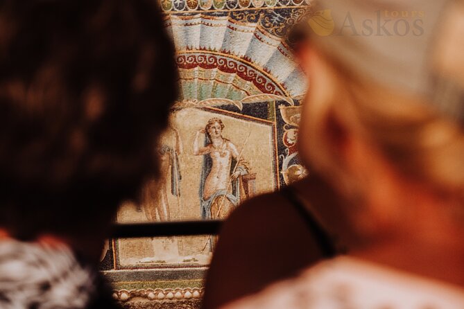 Herculaneum Small Group Tour and Ticket With an Archaeologist - Who this tour fits best