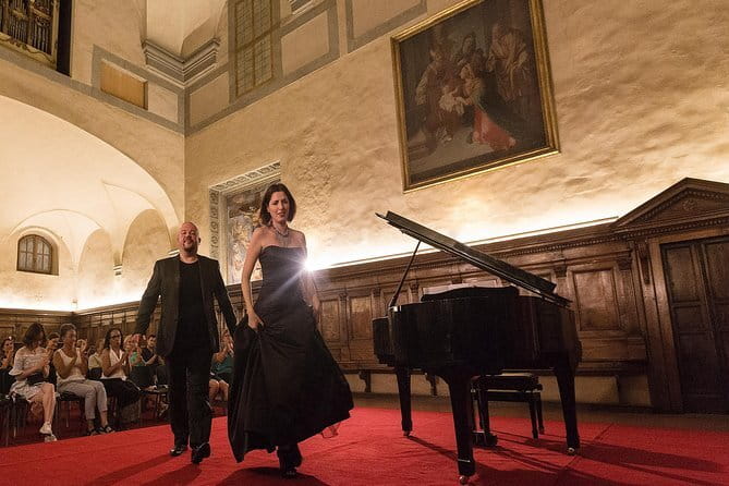 Italian Opera Concert Ticket in Florence’s Santa Monaca Church - Price and Value: Is 36.28 Worth It for One Hour of Opera?