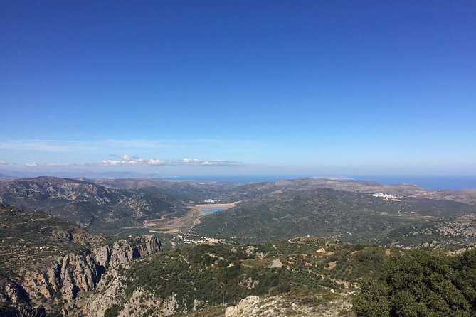 Knossos-Zeus Cave -Old Traditional Villages-Olive Oil Factory - Pickup and timing, what a 7.5-hour day feels like