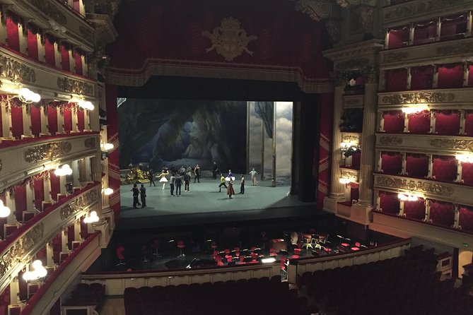 La Scala Theatre and Museum guided experience - Small group tours: why max 15 is a big deal here