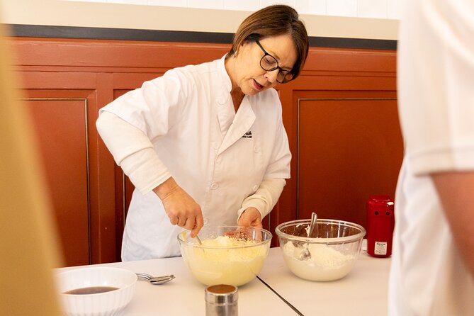 Learn to Make Pasta & Tiramisu with Wine and Limoncello Included - Meeting Point, Smart Casual, and How to Avoid a Rome-Moment