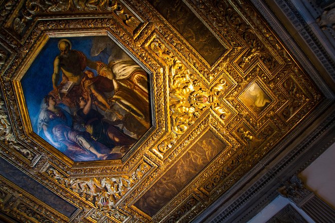 Legendary Venice: Doge's Palace, St Mark's & VIP Terrace Access - The Bridge of Sighs and New Prisons: why this walk hits harder