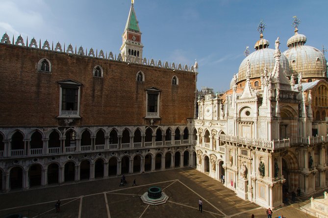 Legendary Venice: Doge's Palace, St Mark's & VIP Terrace Access - Terraces and balcony access: who should pay for the view
