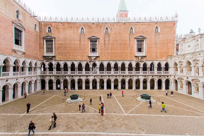 Legendary Venice: Doge's Palace, St Mark's & VIP Terrace Access - Timing and pacing: 2 to 3 hours that actually feel doable