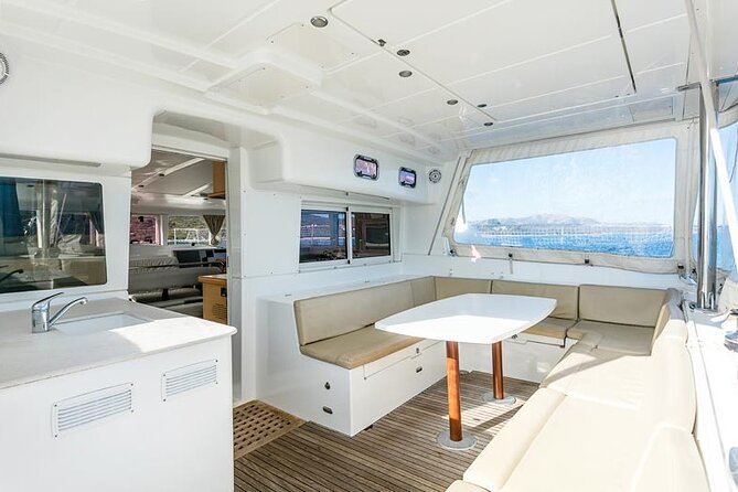 Luxury catamaran from Porto Rafael-Palau to the Maddalena Archipelago - Key takeaways