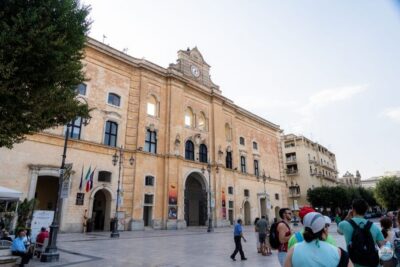 Sassi Tour with Entry to Rock Houses and Churches