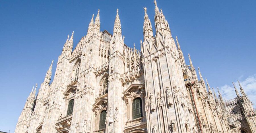 Milan: Fast-Track Milan Cathedral and Terraces Guided Tour - Milan Cathedral inside: how the guide helps you read the building