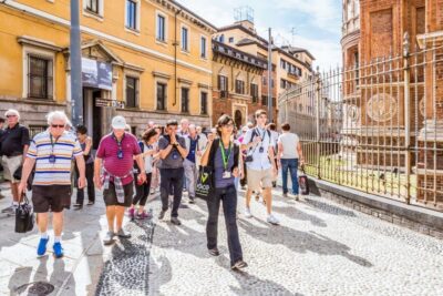 Guided Walking Tour & Last Supper Visit with Ticket