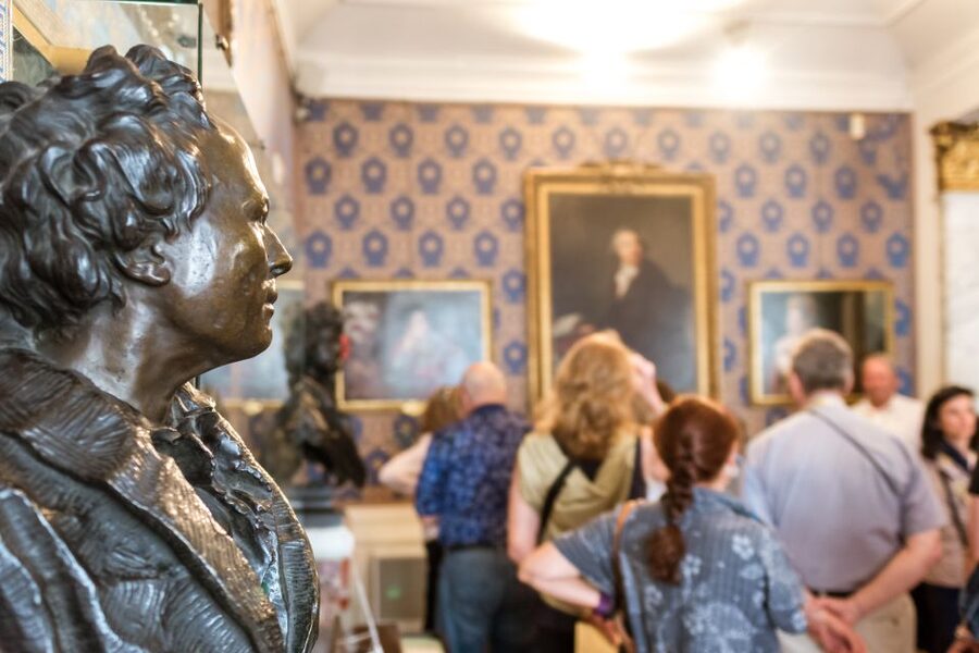 Milan: La Scala Theater & Museum Guided Experience - Should You Book This La Scala Theatre and Museum Guided Experience?