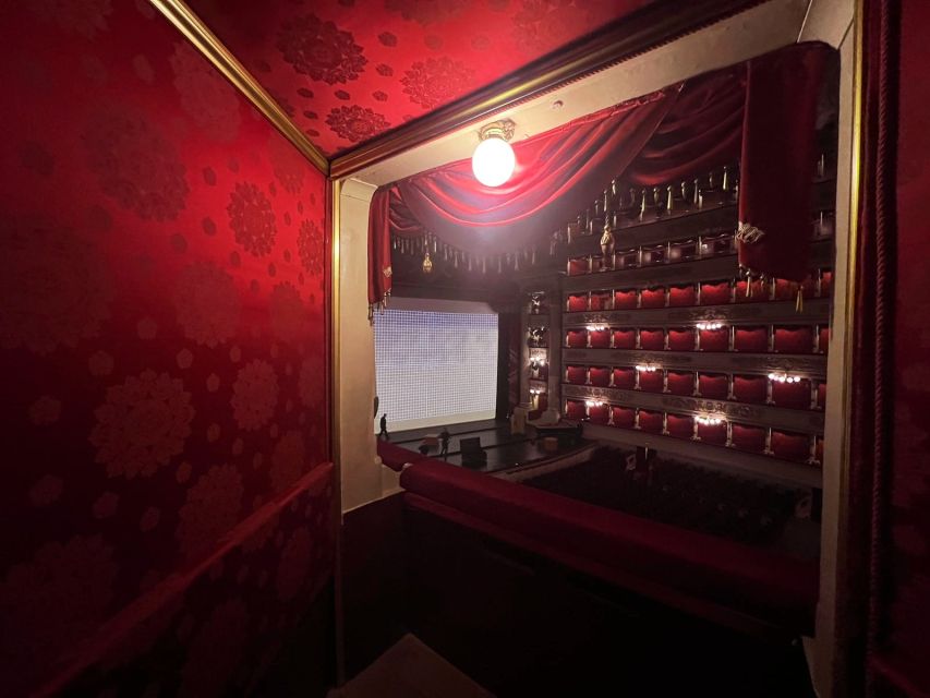 Milan: La Scala Theatre Skip-the-line Guided Tour - Where to meet at Largo Antonio Ghiringhelli, 1 and how entry stays fast