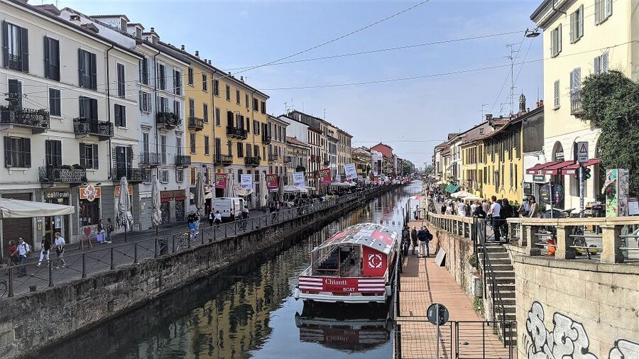 Milan: Navigli Canal Boat Cruise - San Cristoforo sul Naviglio and the myths you’ll actually remember