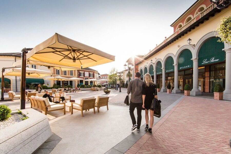 Milan: Serravalle Designer Outlet Roundtrip Bus Transfer - Key highlights you’ll care about
