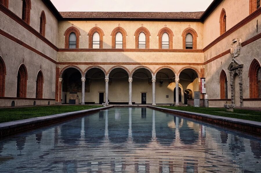 Milan: Sforza Castle and Michelangelo's Pietà Rondanini Tour - The Visconti and Sforza stories, including the Biscione