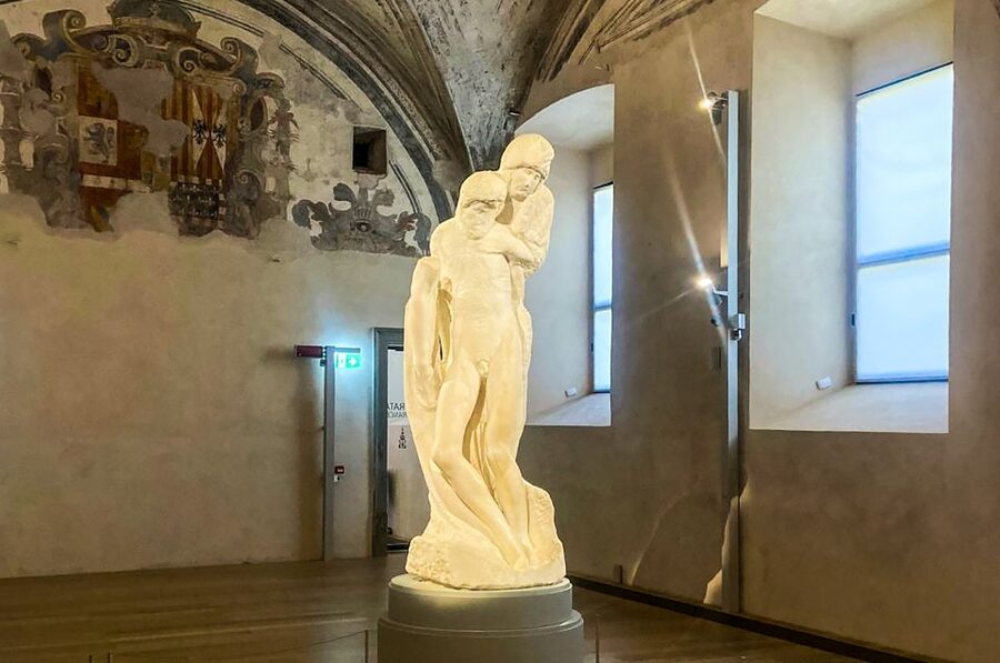 Milan: Sforza Castle Entry Ticket with Digital Audio Guide - Finding the Big Names: Da Vinci Rooms, Michelangelo Connections, and Armoury Highlights