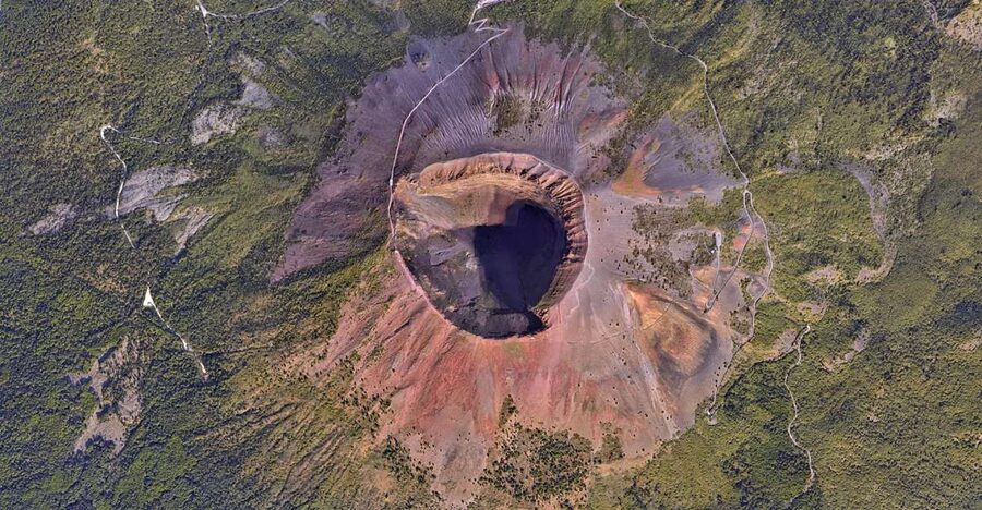 Mount Vesuvius: Skip-the-Line Ticket and Smart Digital Guide - Reaching Mount Vesuvius: Bus Transfer Versus the Independent Plan