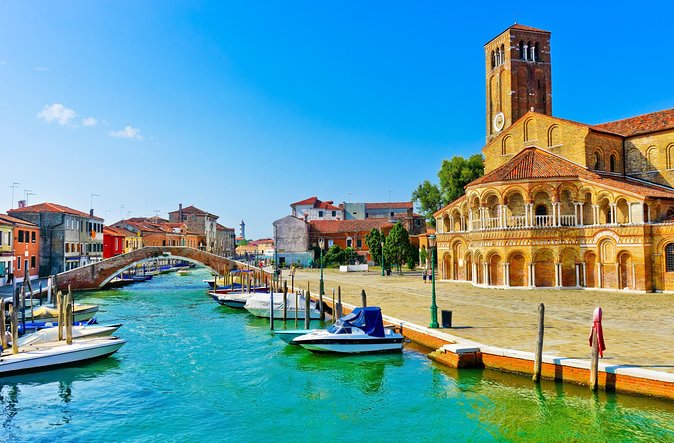 Murano, Burano and Torcello Half-Day Sightseeing Tour - Torcello and Santa Fosca: Byzantine Details and the Lagoon’s Quiet Spell