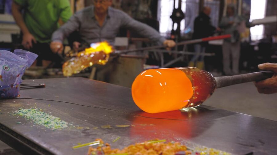 Murano: Glass Blowing Demonstration and Artistic Glass Gift - Inside Gino Mazzuccato: what the guided tour feels like