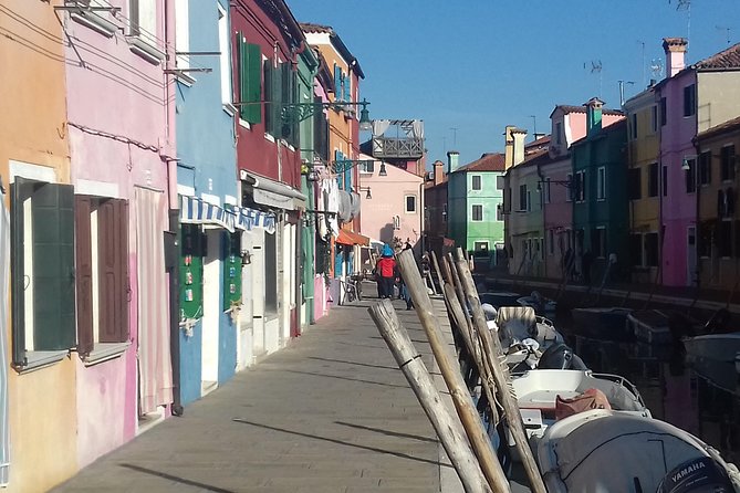Murano Glass Experience With a Visit to a Burano Lace Island - Murano Stop 1: San Giorgio Views, Then Colleoni Glassworks
