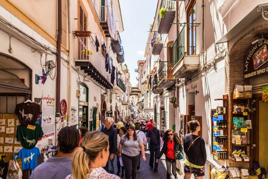 Naples: Boat Tour to Positano, Amalfi and Ravello - Duration, return sail, and why the day can feel full even when it’s well run