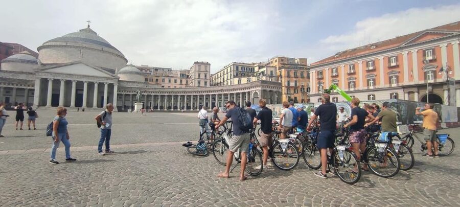 Naples: City Highlights Guided Bike Tour - Naples Cathedral (Duomo) Stop, and the Value of Seeing It Without Rushing