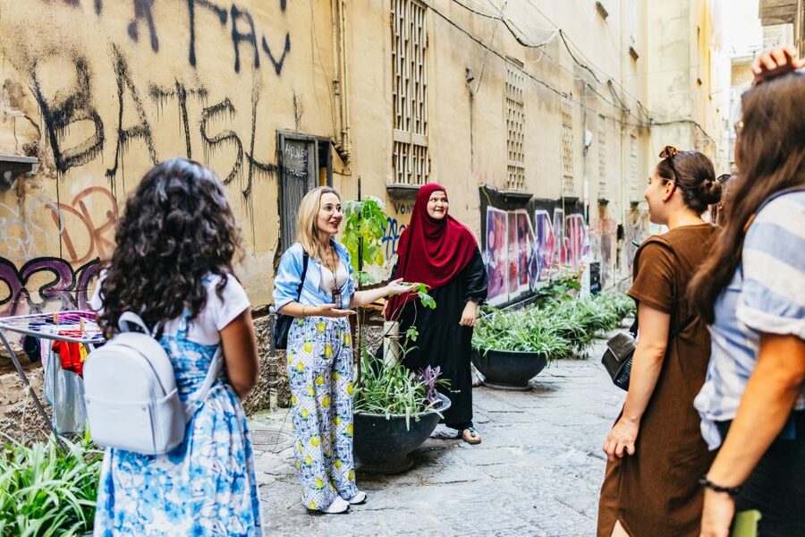Naples: Old Town and Veiled Christ Tour - Starting at Piazza Bellini, where Neapolis begins to whisper
