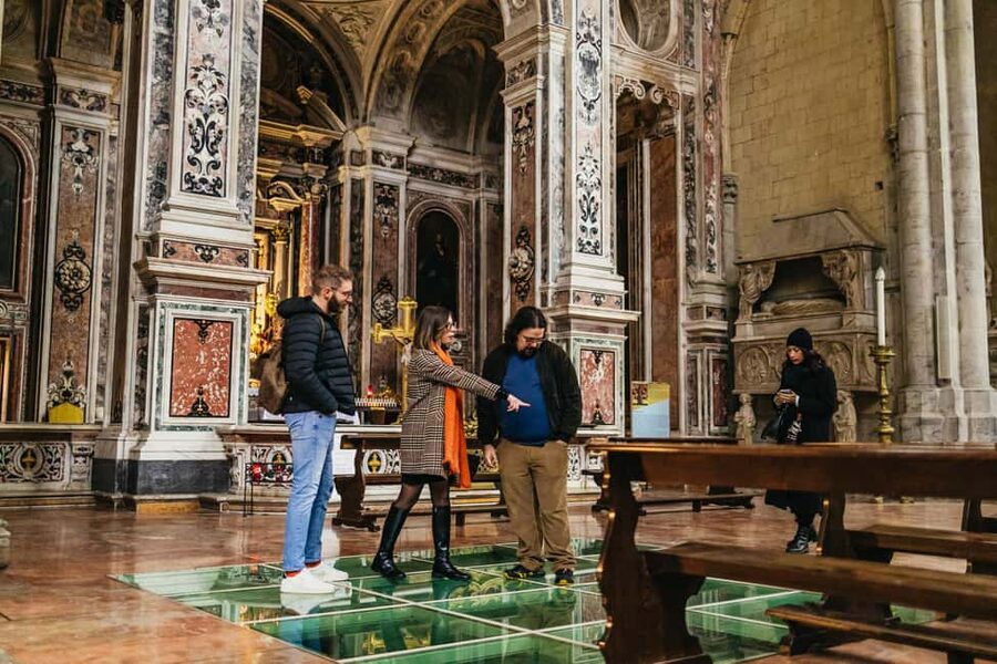 Naples: Old Town Guided Walking Tour - Old Town Naples Through a Greek, Roman, and Legendary Lens