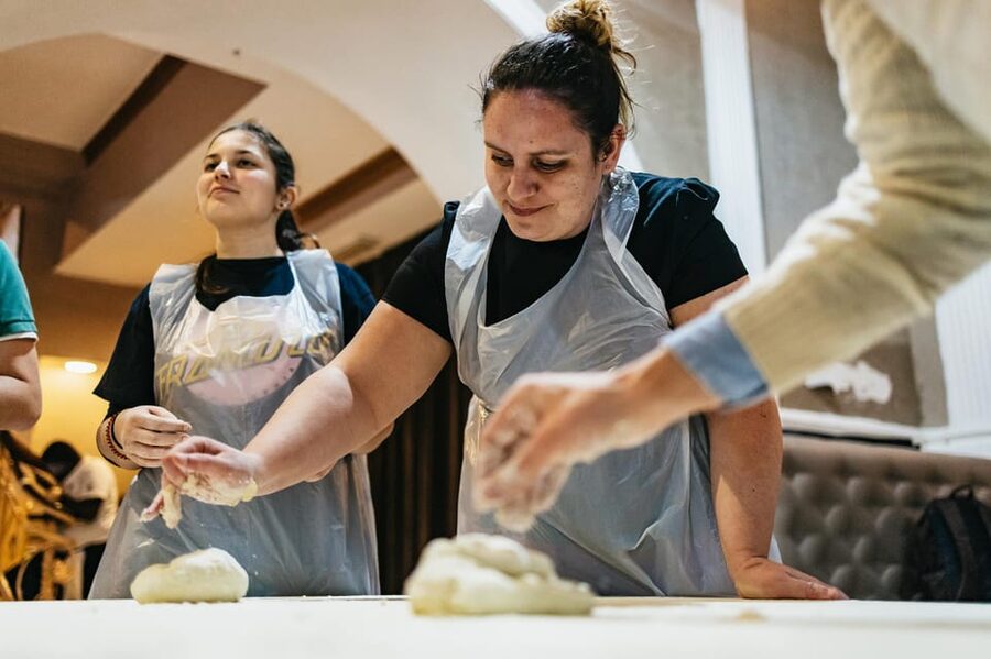 Naples: Pizza-Making Workshop with Drink and Appetizer - Who this Naples pizza workshop suits best
