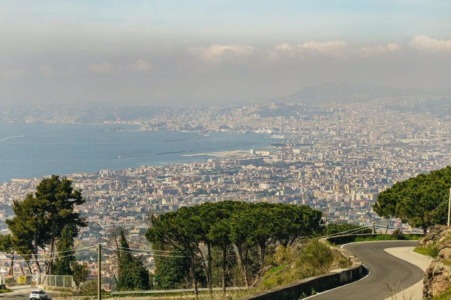 Naples: Pompeii and Mt. Vesuvius with Lunch and Wine Tasting - Hell Valley lava caves: the weather-proof plan that adds real geology