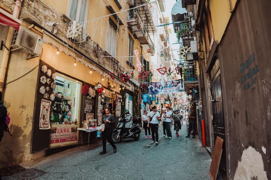 Naples: Royal Palace and Monumental Area Small Group Tour - Getting started: meeting points and where you begin