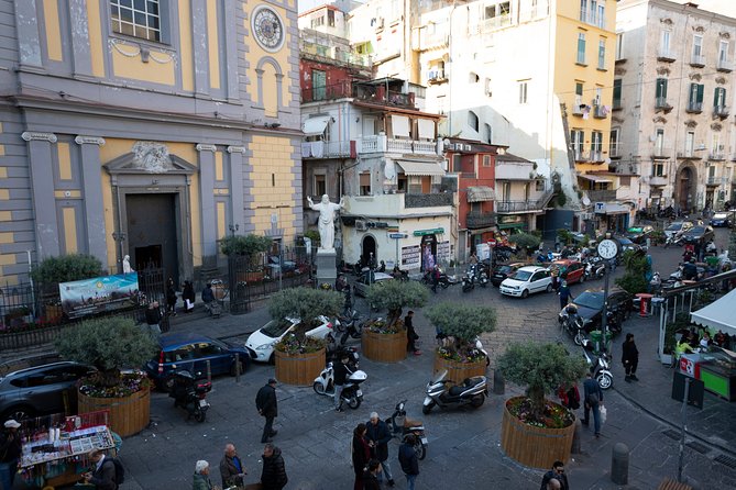 Naples Spanish Quarters Walking Tour Street Art, Folklore & Sweet - Street art with meaning: the practical way to enjoy the murals