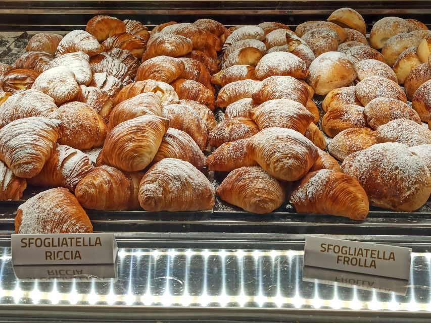 Naples: Street Food Walking Tour with Local Guide - Piazza del Gesù Stop: Taralli, Babà, and Sfogliatella