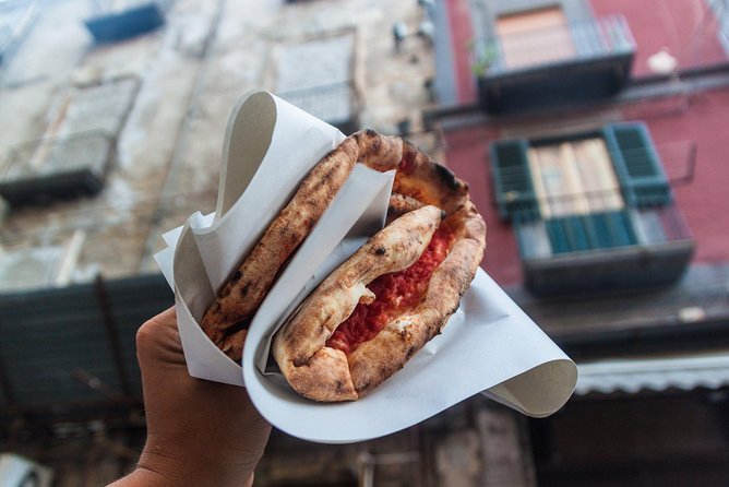 Naples' Ultimate Street Food Tour - Small Group by Do Eat Better - Neapolitan Ragù Pasta in the University District