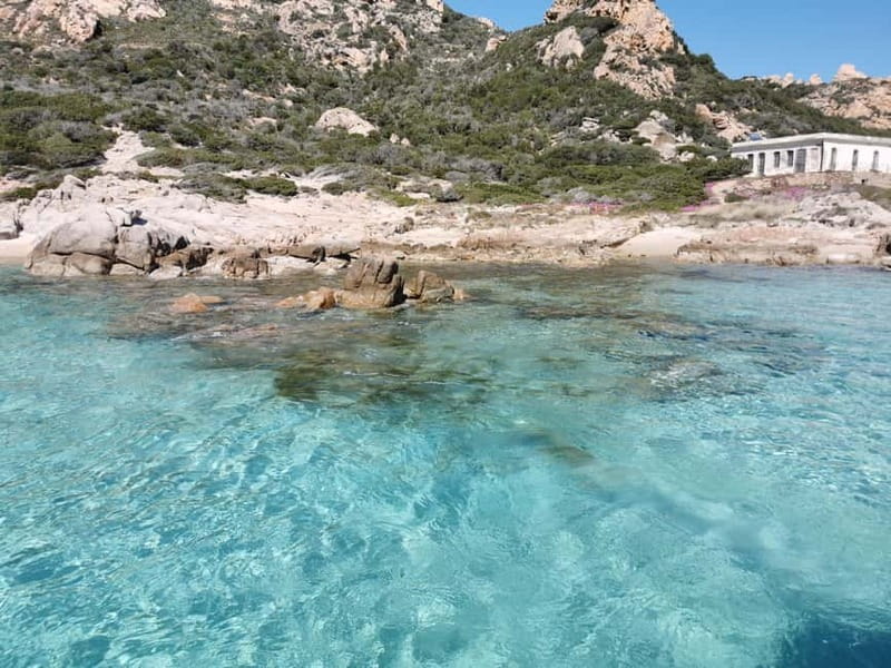 Palau: La Maddalena Archipelago Comfort Boat Tour with Stops - Why this Palau to La Maddalena boat day feels different from the usual cruise