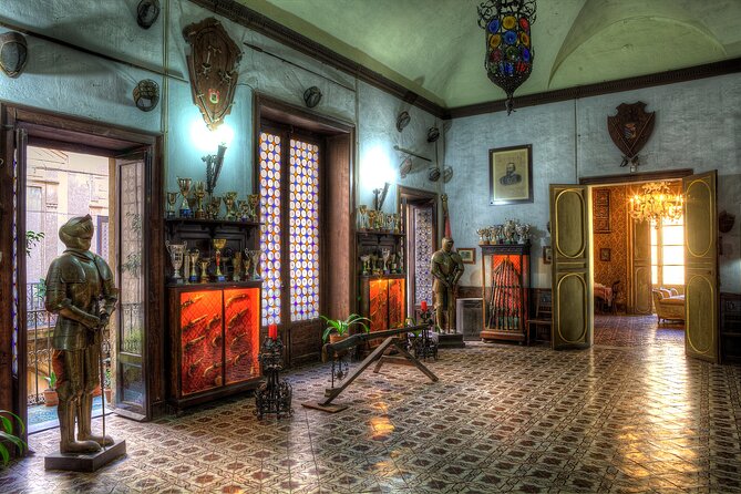Palazzo Conte Federico - The Arab-Norman tower stop: architecture you can frame in photos