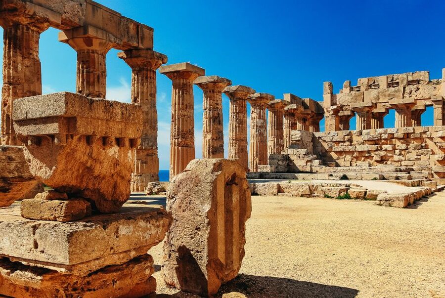 Palermo: Agrigento and the Valley of the Temples Day Tour - The real value: transport that actually makes Agrigento doable from Palermo