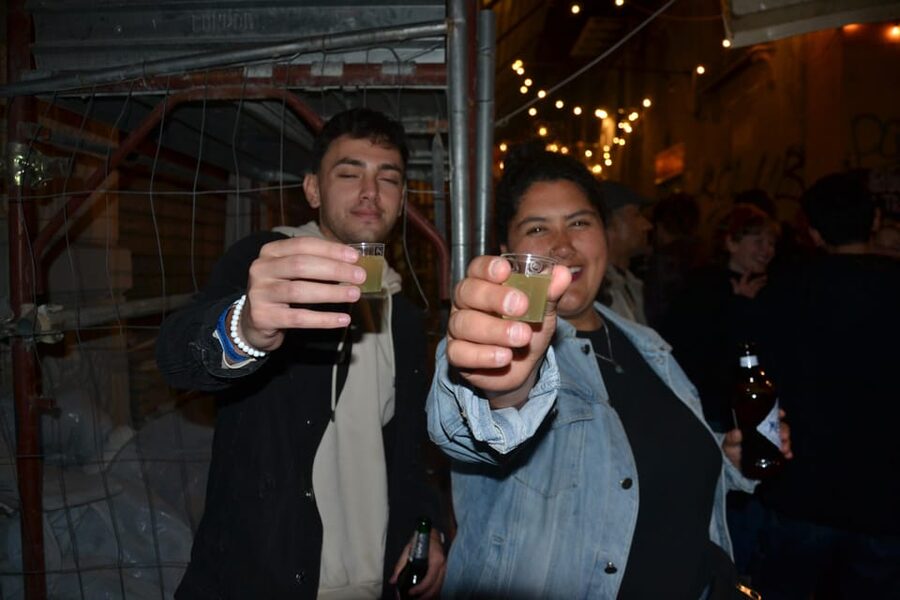 Palermo: Guided Bar Crawl with Shots and Discounts on Drinks - Price and value: why $20 can actually work in Palermo