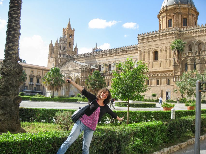 Palermo: NO Mafia Walking Tour - City Hall and the End of the Walk: From Landmarks Back to People
