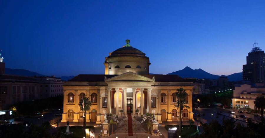 Palermo: Teatro Massimo Opera House Guided Tour - Stage access: seeing how an opera is staged