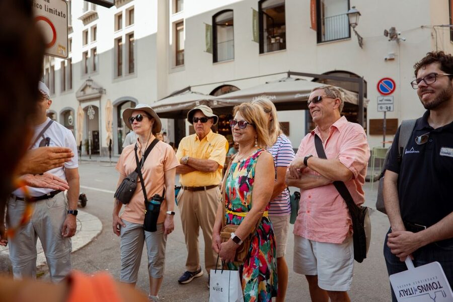 Palermo: UNESCO World Heritage Sites Guided Walking Tour - Where you meet and how the start shapes your first impressions
