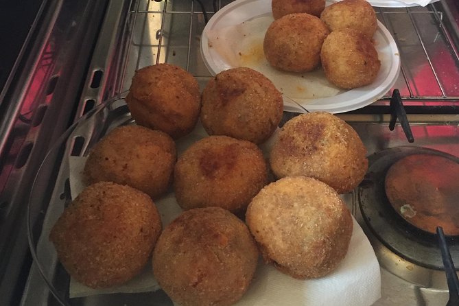 Palermo Walking Tour and Street Food - Cassaro Alto: Palermo’s Main Street Through Changing Names