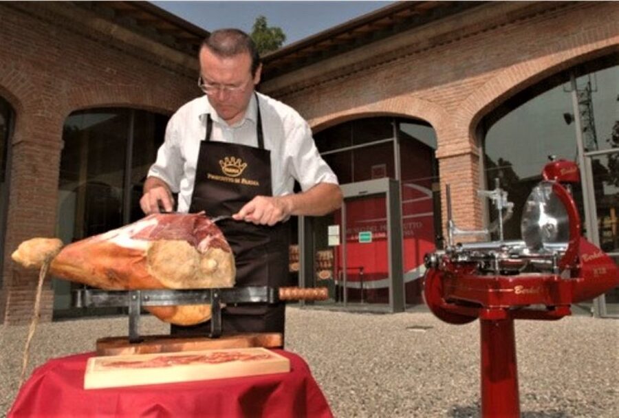 Parma: Parmigiano Production and Parma Ham Tour & Tasting - Key things I’d circle on your Parma list