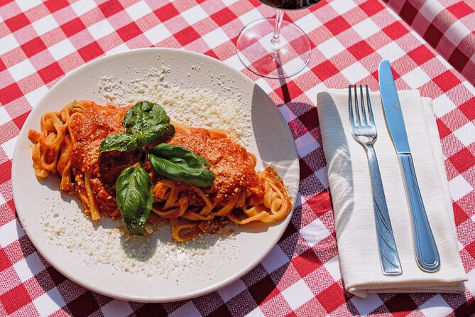 Pasta Cooking Class in Rome - Fettuccine Class in Piazza Navona - What you actually do in the fettuccine class, and why it matters