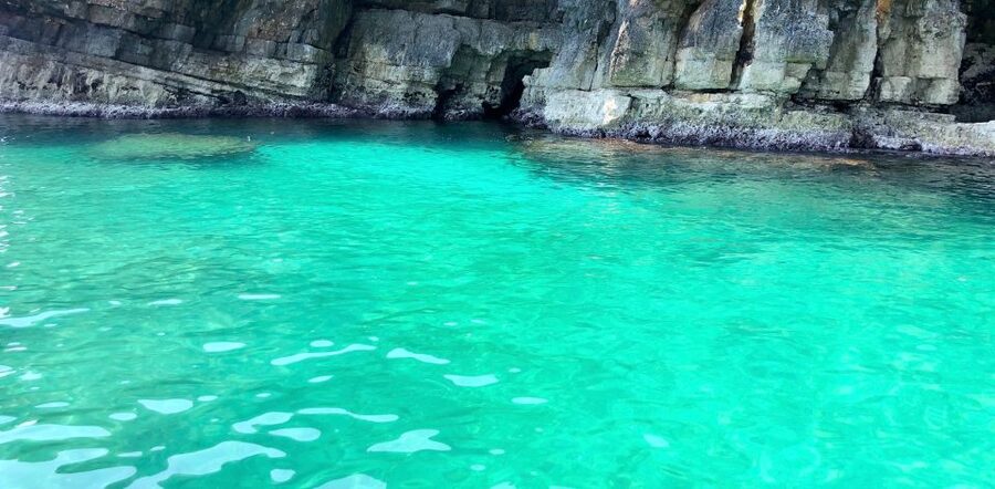 Polignano a Mare: Boat Trip, Swim & Cave with Aperitif - Aperitif on board: Prosecco and taralli taste like the ending you hoped for