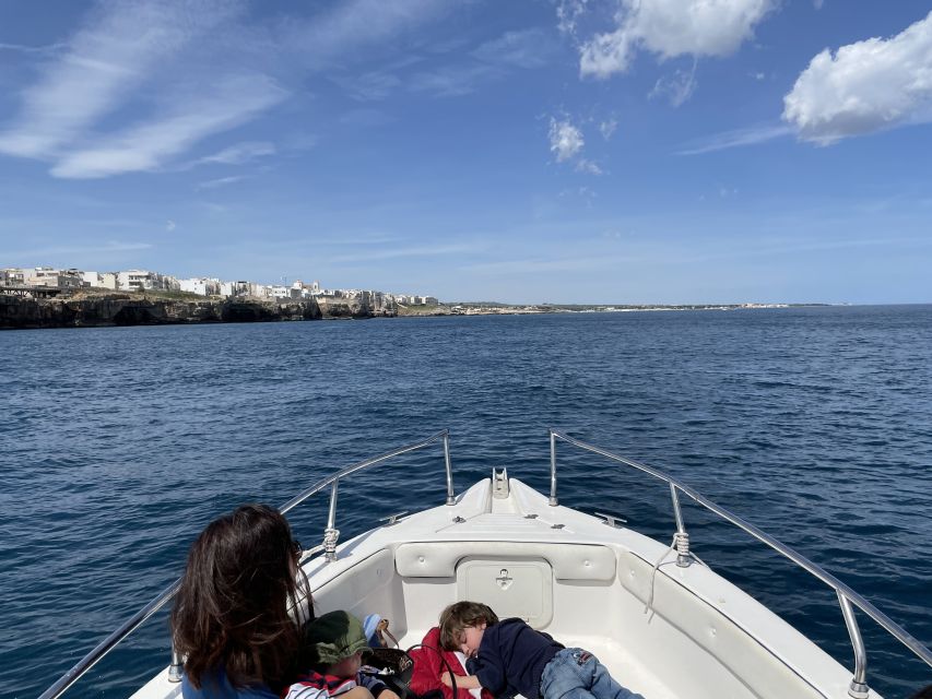 Polignano a Mare: Speedboat Cruise to Caves with Aperitif - Should You Book the Polignano Speedboat Caves Cruise?