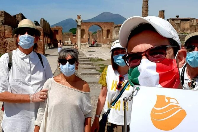 Pompeii and Herculaneum Small Group Tour with an Archaeologist - The Pompeii stops and what to notice at each one