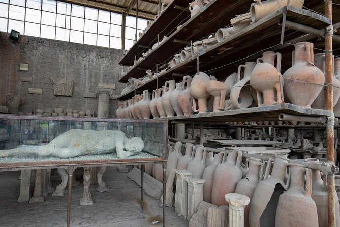 Pompeii and Mount Vesuvius Day Trip from Rome with Pizza Lunch - Key things to love about this Pompeii and Vesuvius tour